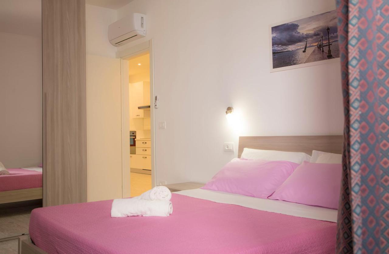 I Suoni Del Mare Daire Porto San Giorgio Dış mekan fotoğraf